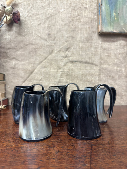Horn Mugs Set