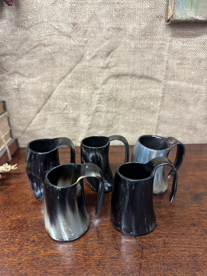 Horn Mugs Set