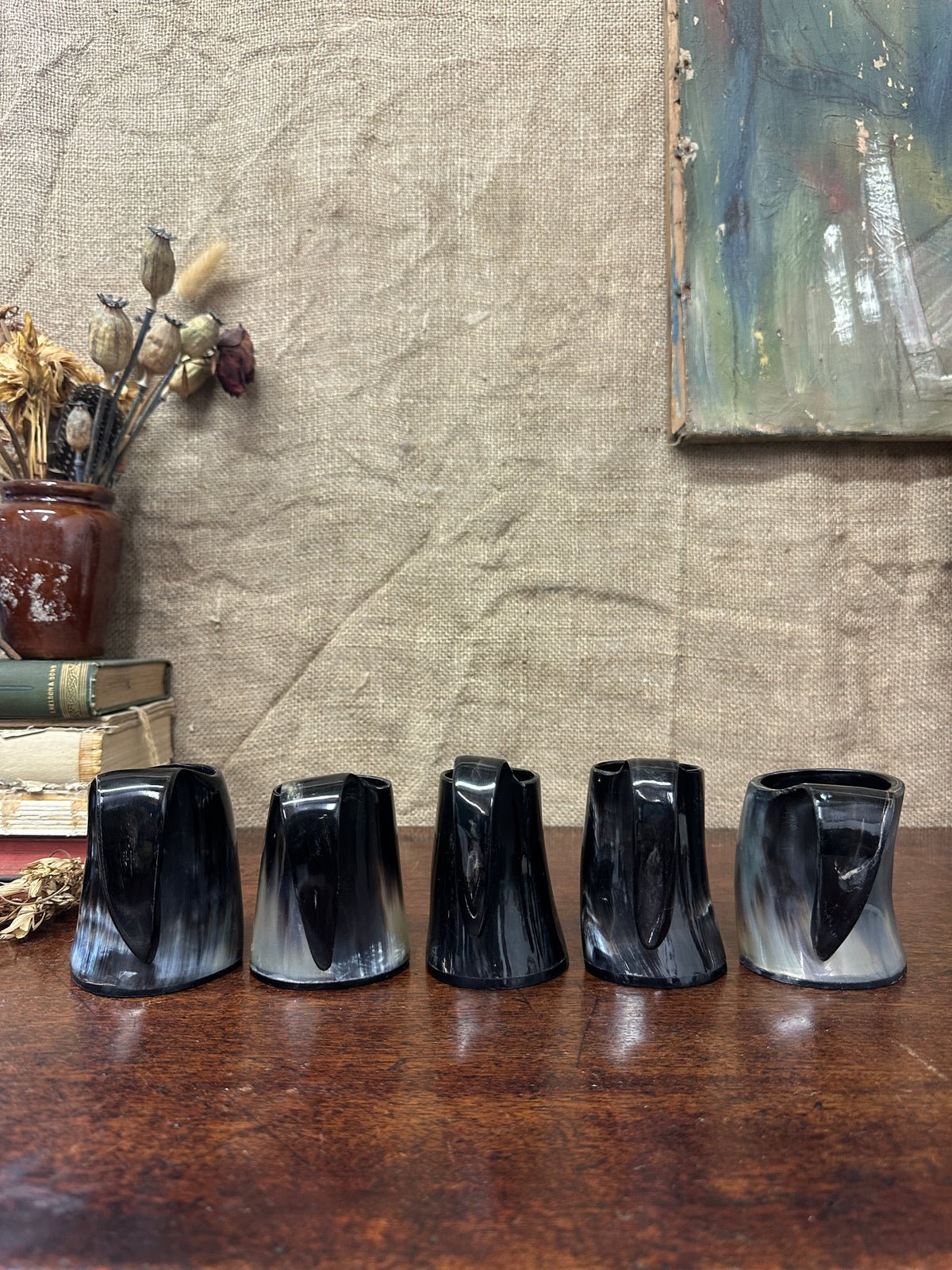 Horn Mugs Set