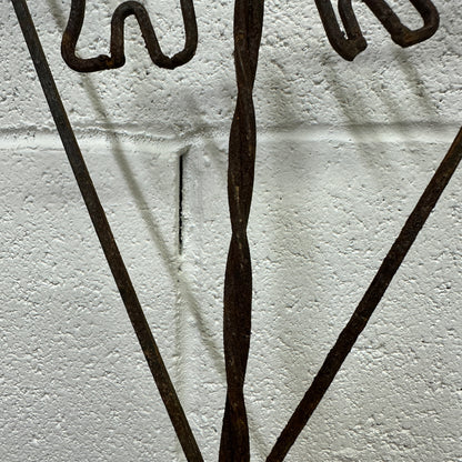 Metal Rug Beater Pig