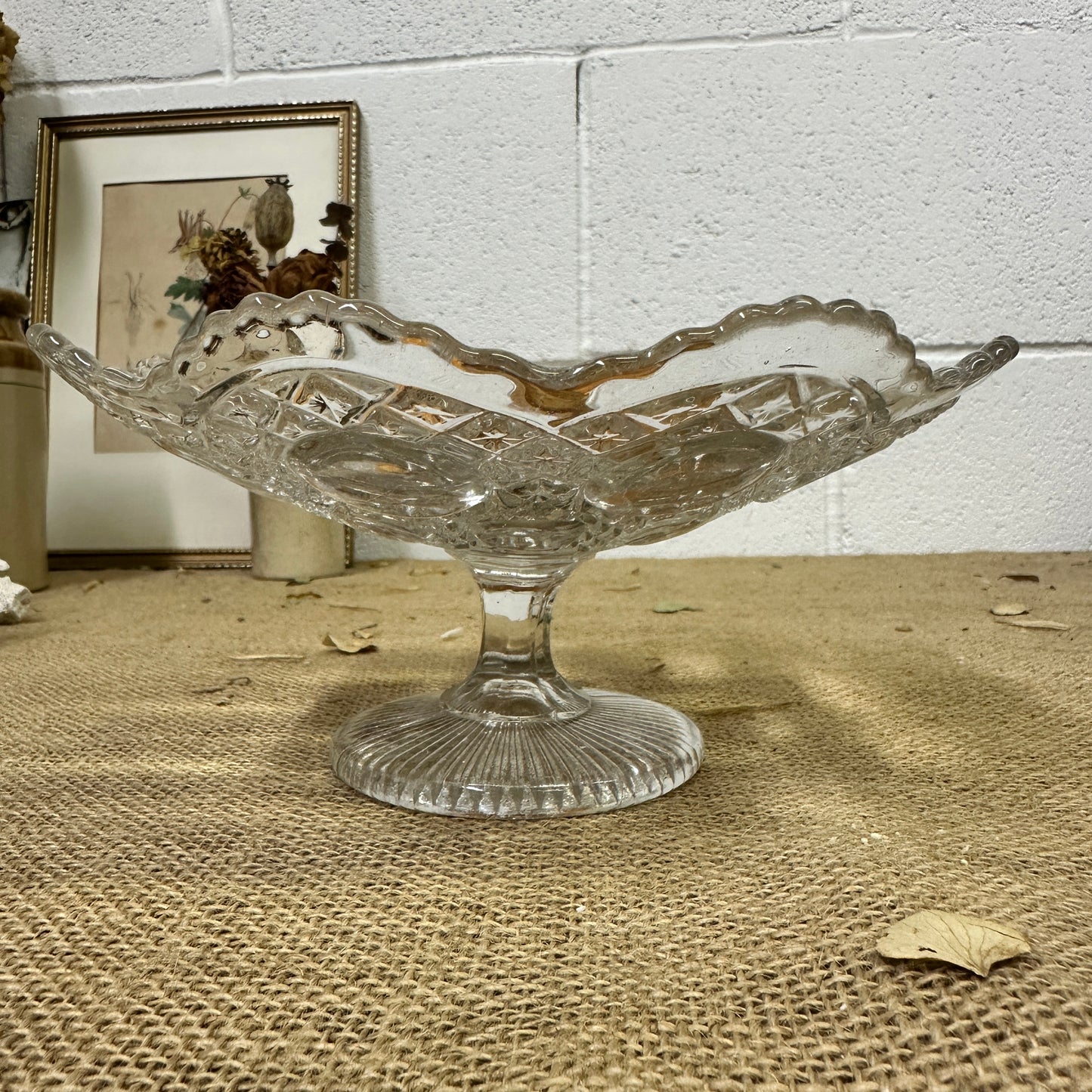Ruffled Edge Glass Cake Stand Bowl