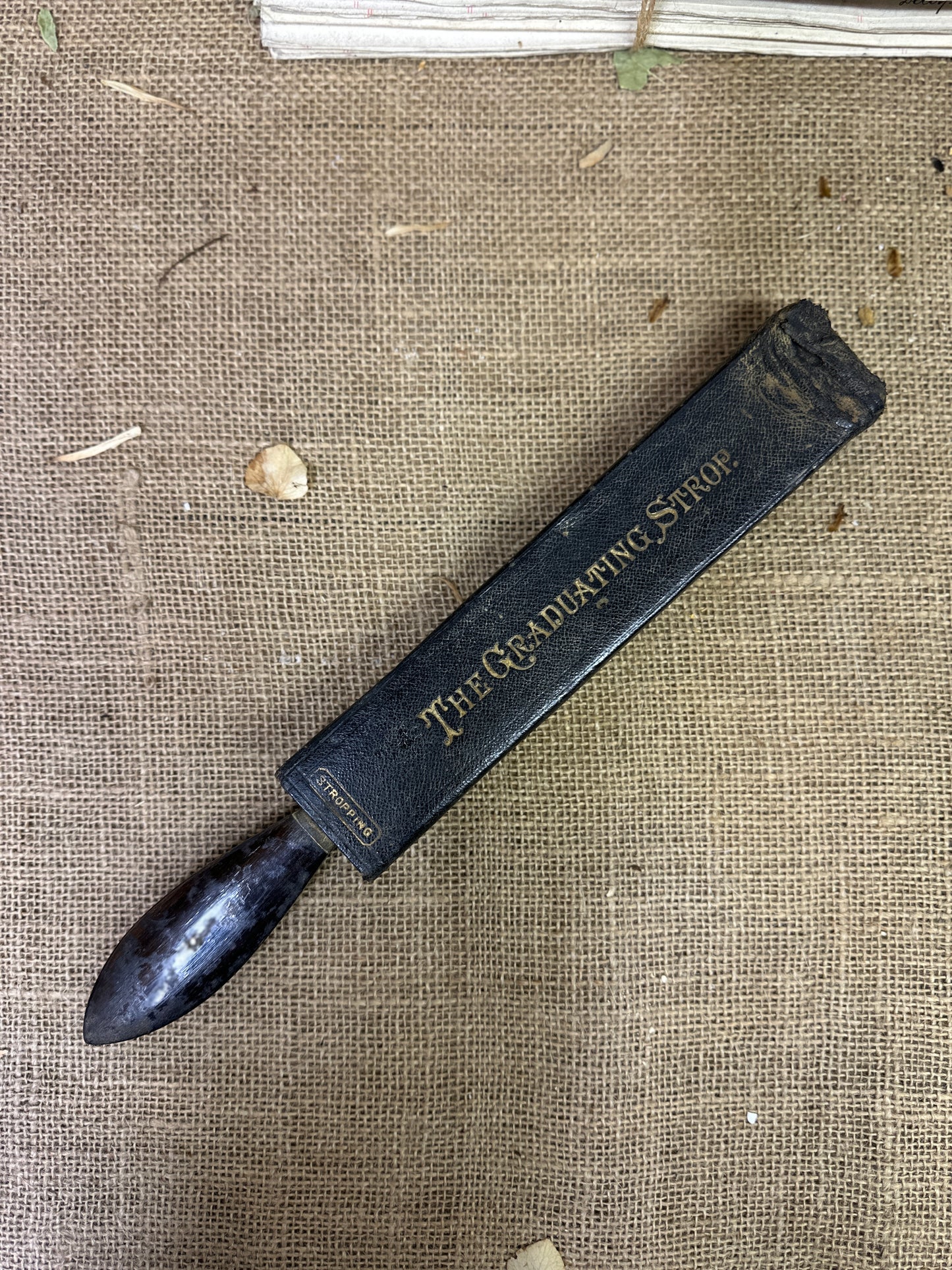 Vintage Razor Graduating Strop