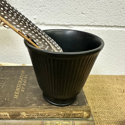 Black Ravenstone Vase