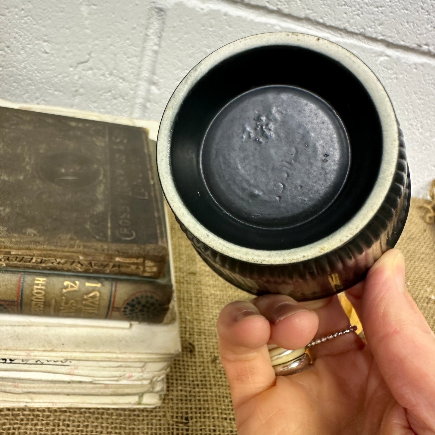 Black Ravenstone Vase