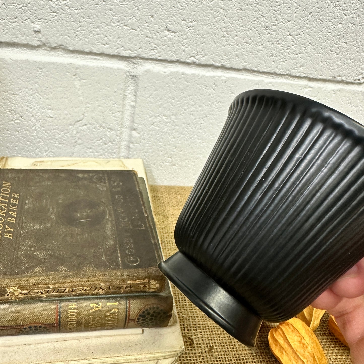 Black Ravenstone Vase