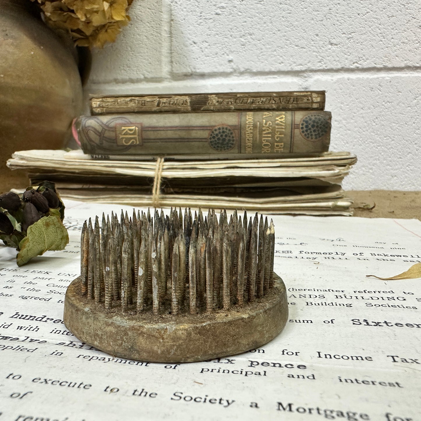 Vintage Flower Frog Picture Card Stand