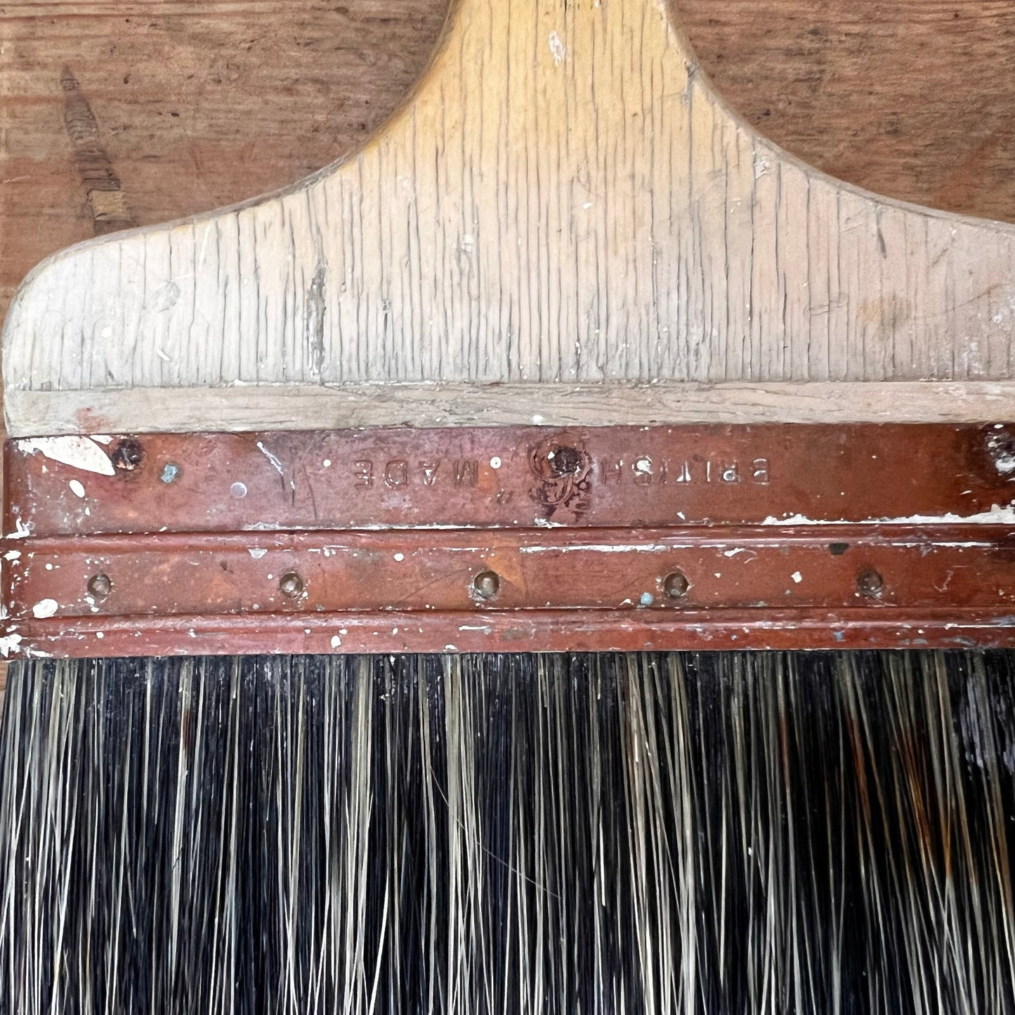 Large Rustic Johnstone's Paint Brush