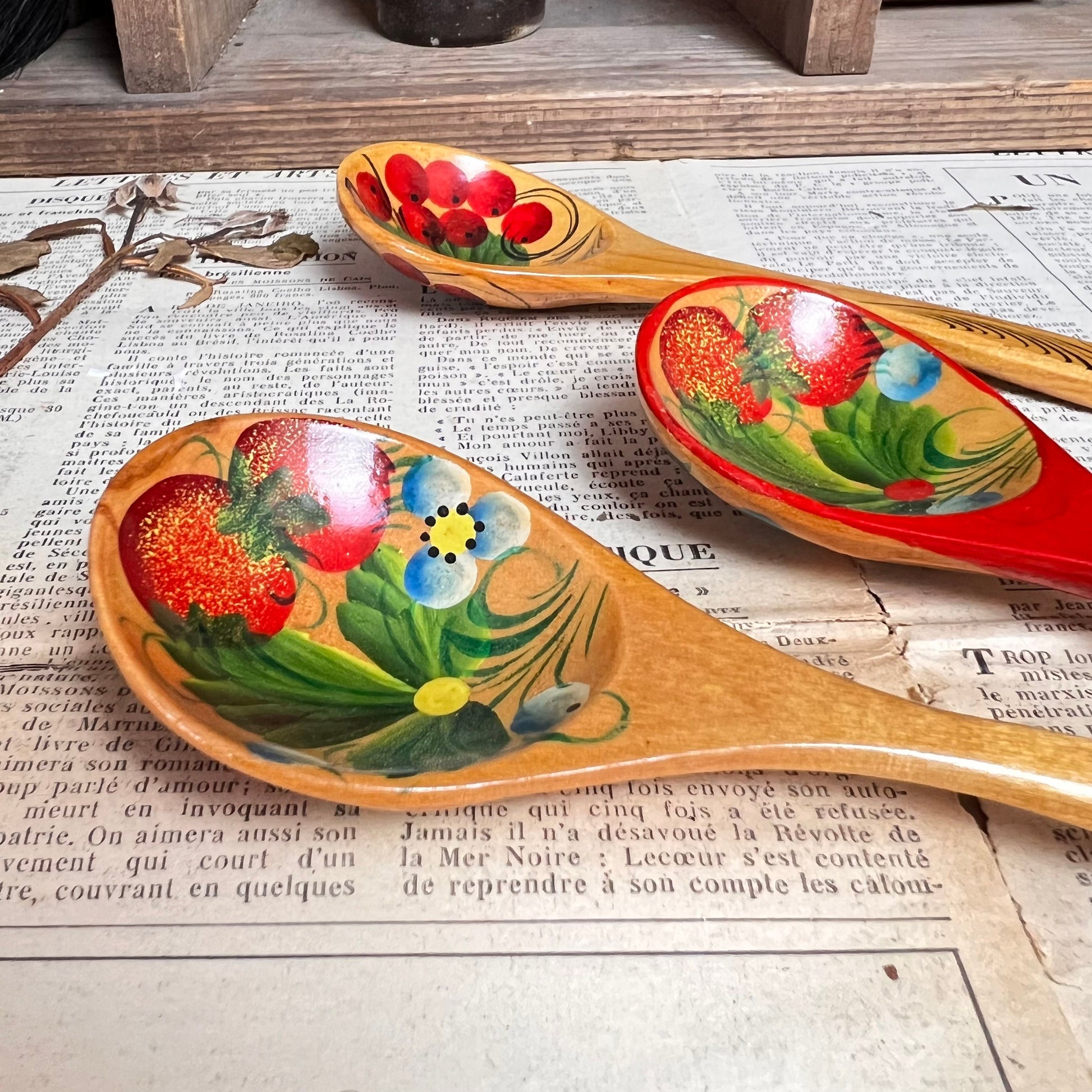 Set of Three Painted Russian Khokhloma Spoons Folk Art* - The Blind Mole