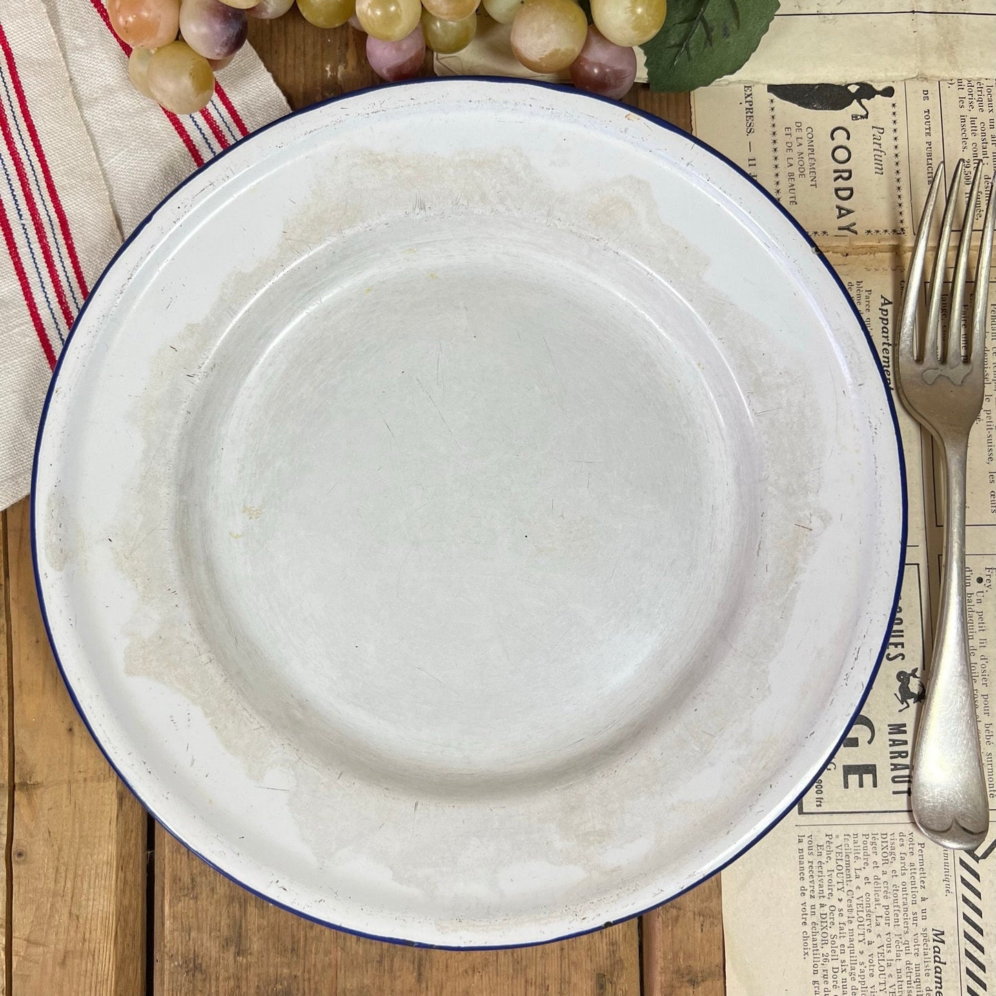 Vintage Enamel White & Blue Plate with wide rim 24cm