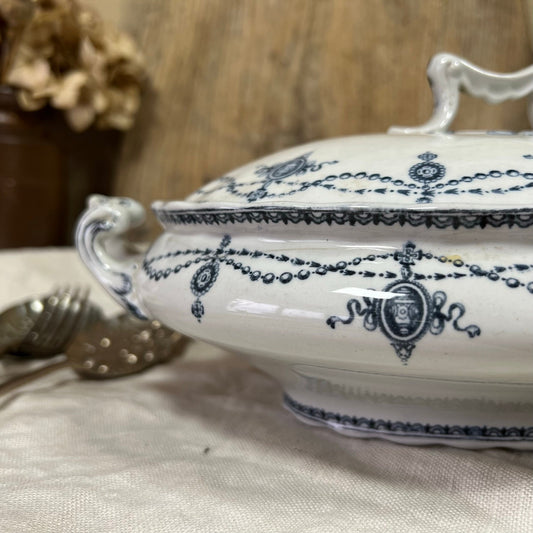 Losol Ware by Keeling & Co Burnsley Tureen