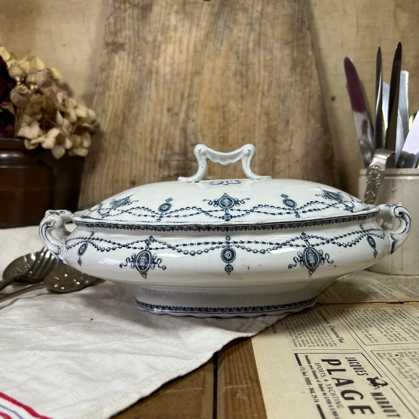 Losol Ware by Keeling & Co Burnsley Tureen