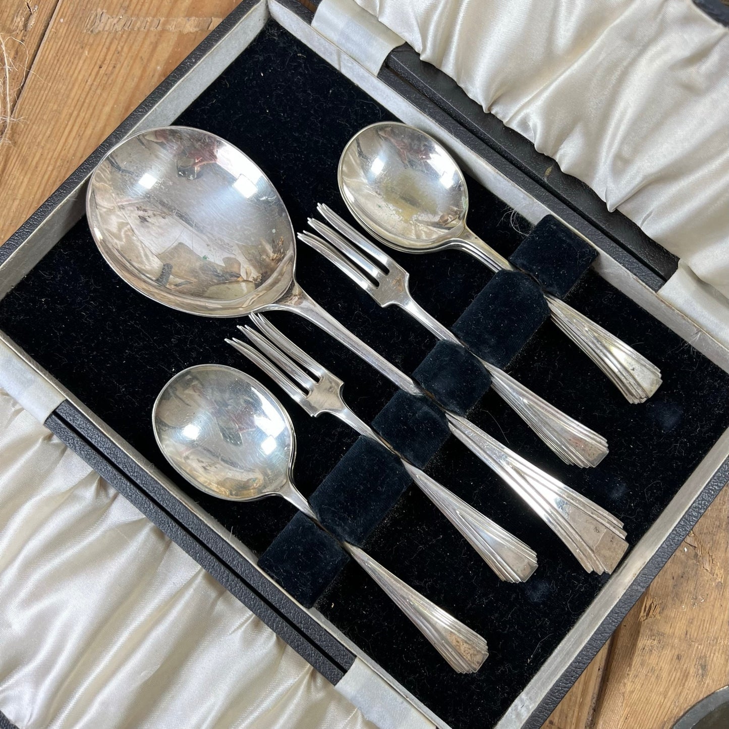 EPNS Fruit Serving Set Forks & Spoons