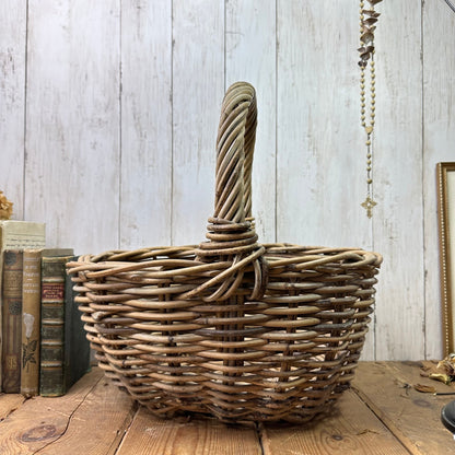 Vintage wicker hand woven basket* - The Blind Mole