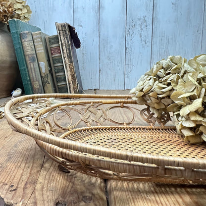 Small Mid Century Woven Boho Tiki Tray / Basket