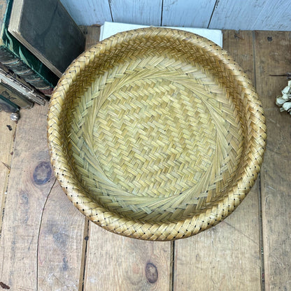 Small Mid Century Woven Boho Tiki Round Basket