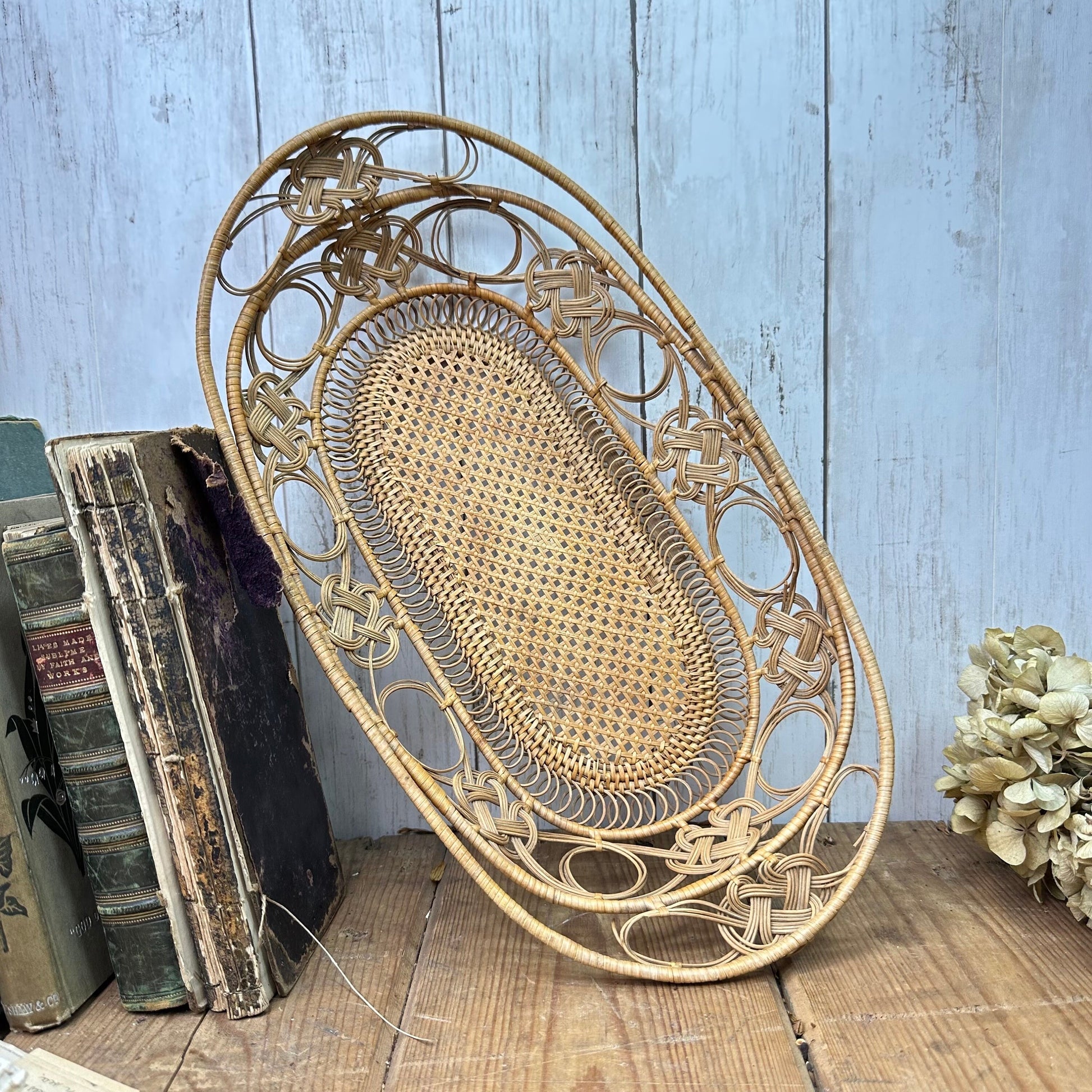 Small Mid Century Woven Boho Tiki Tray / Basket