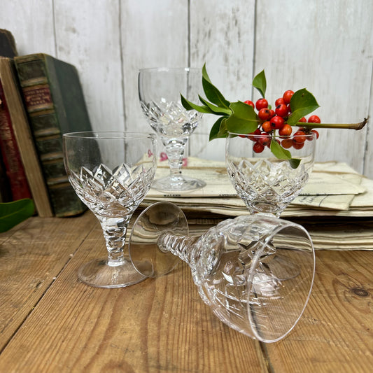 Set of Four Vintage Glasses Pattern C