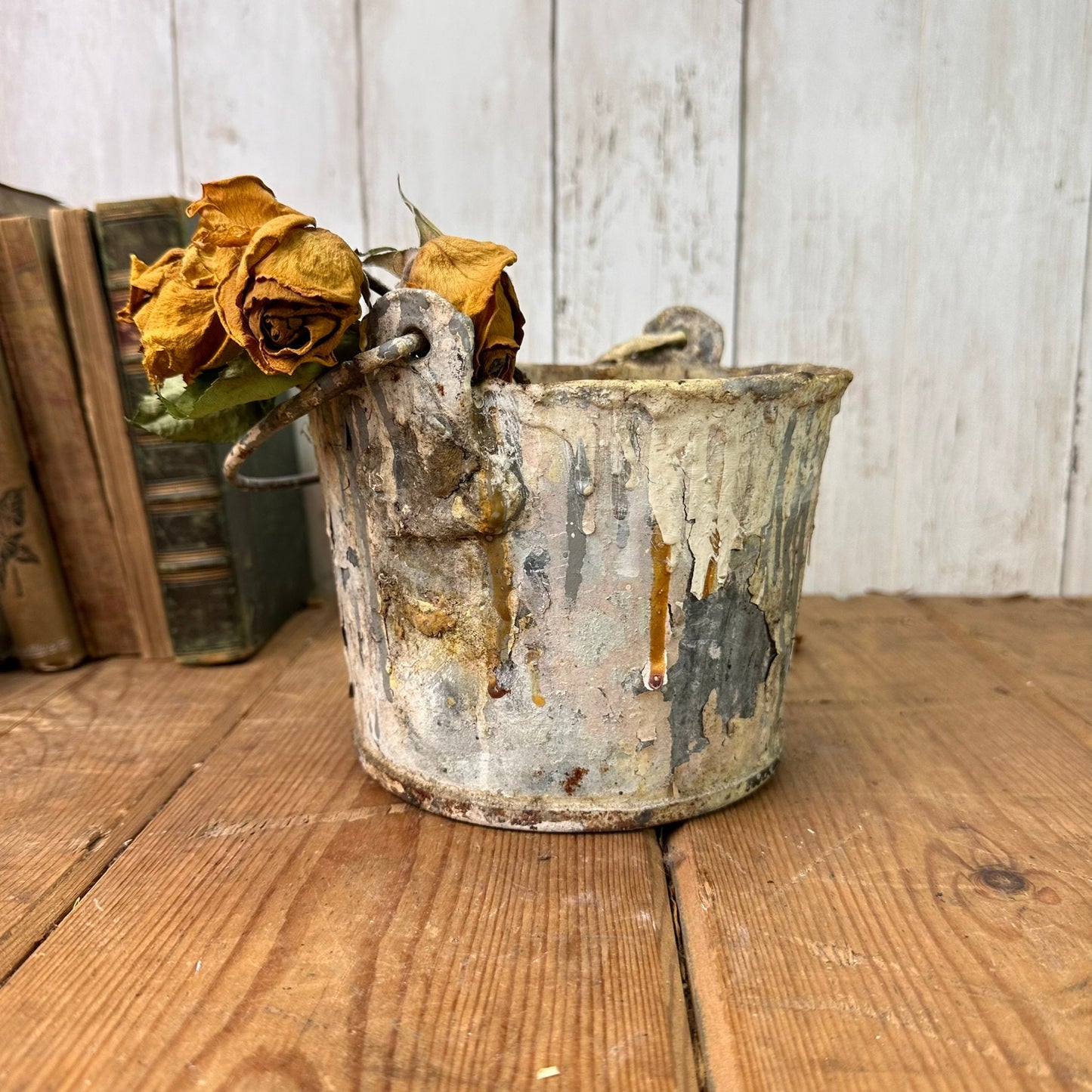 Vintage Paint Kettle Pot, Planter Storage Pot* - The Blind Mole