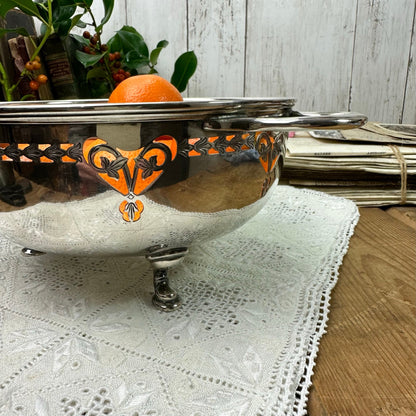 Stunning Walker & Hall Sliver Plated Twin Handled Serving Dish Fruit Bowl