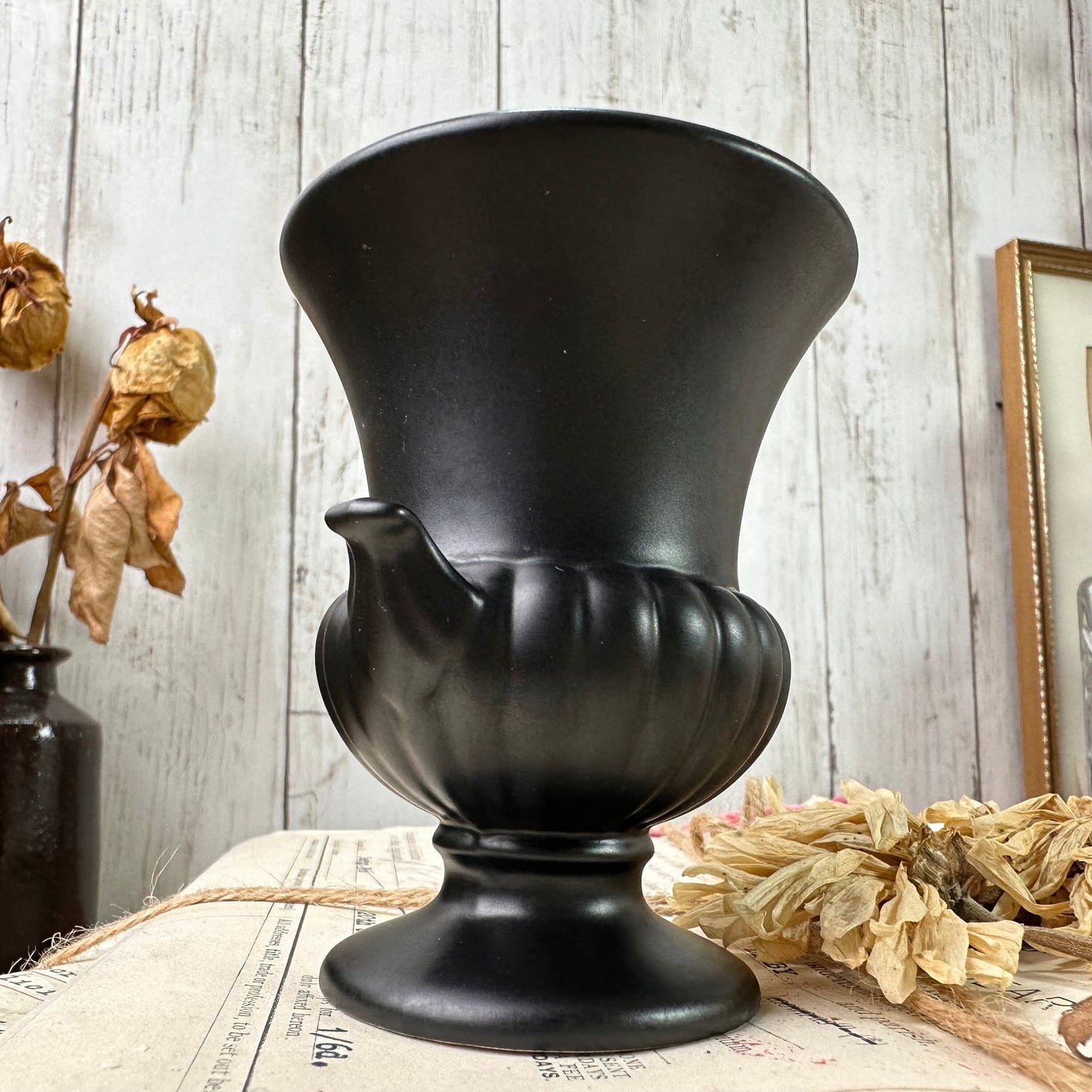 Black Ravenstone Matt Urn Vase