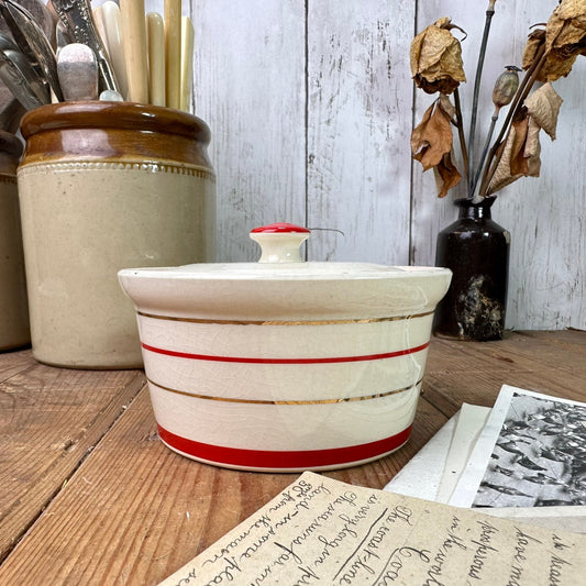 Vintage Red & White Sadler Lidded Pot, Kitchen Decor