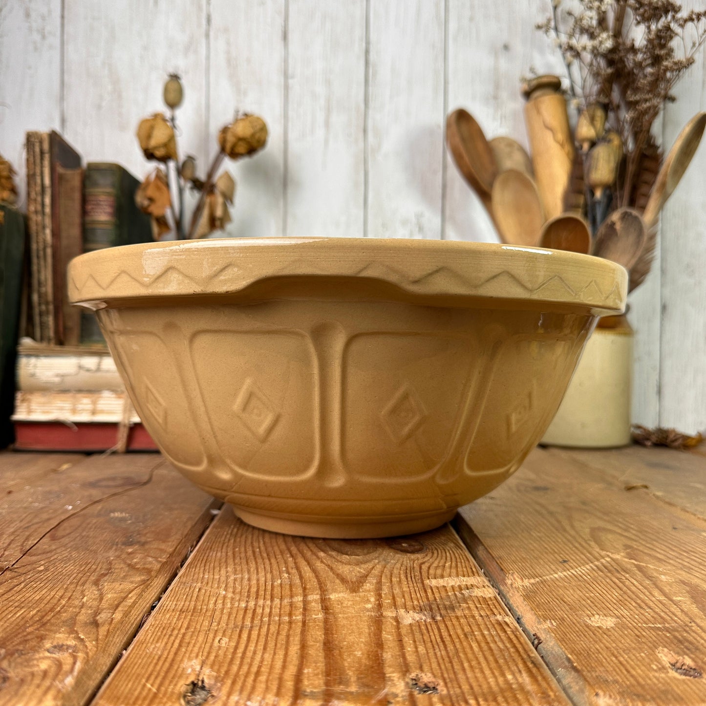 Rustic Gresley Stoneware Mixing Bowl