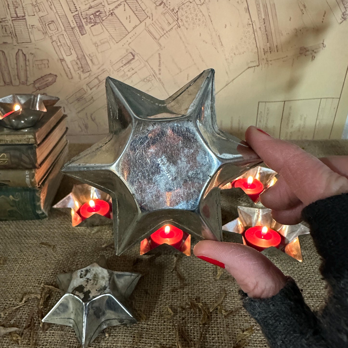 Eight Star Shaped Individual Pudding, Tartlet Tins